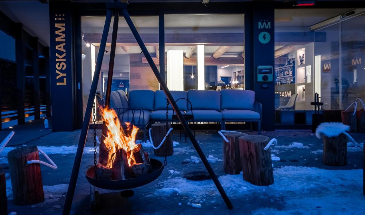 Hotel Lyskamm Breuil-Cervinia Bagian luar foto